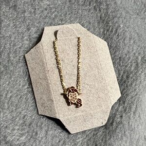 Gold Pendant Necklace
